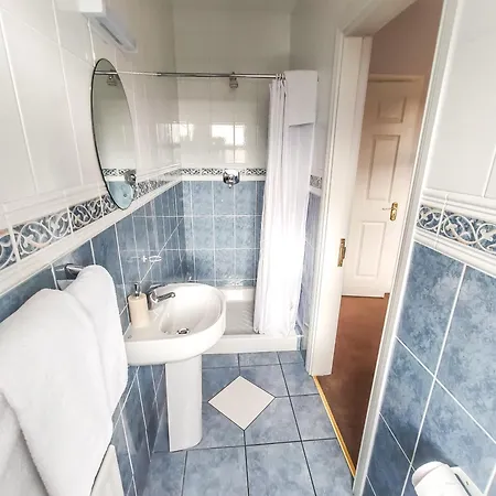 Gasthuis Killaran House 4*