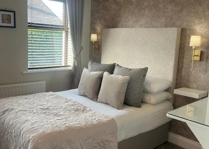 Killaran House 4*
